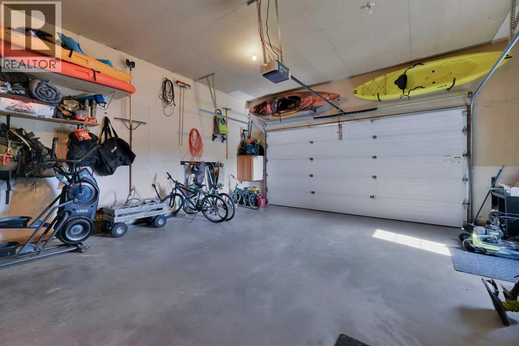 1 Spruce Close, Lacombe, Alberta  T4L 2L3 - Photo 32 - A2316459