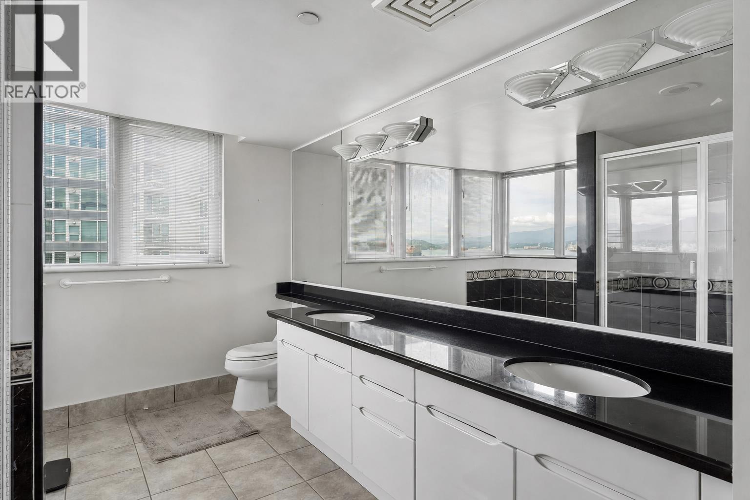 1703 560 Cardero Street, Vancouver, British Columbia  V6G 3E9 - Photo 16 - R3133532