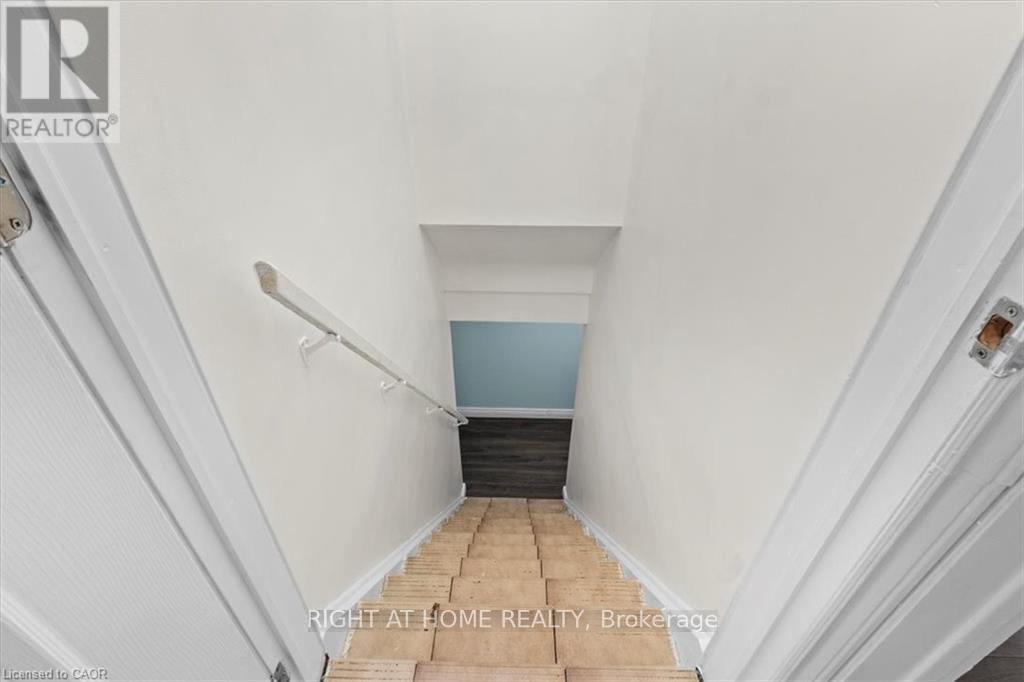 Lower Level - 134 Victor Boulevard, Hamilton (Greeningdon), Ontario  L9A 2V4 - Photo 2 - X13417992