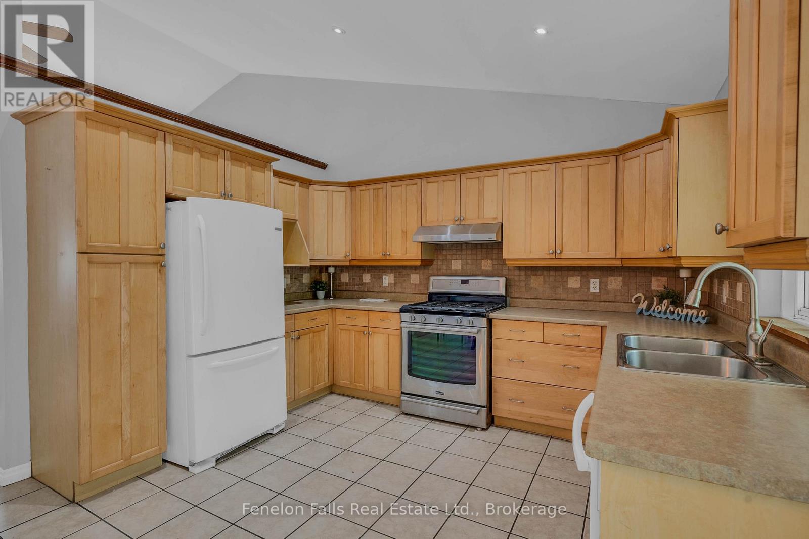 17 Short Street, Kawartha Lakes (Fenelon Falls), Ontario  K0M 1N0 - Photo 18 - X13418040