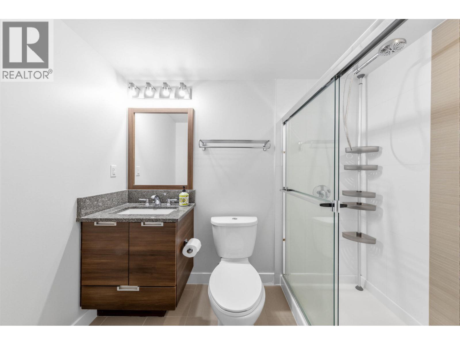 1901 2968 Glen Drive, Coquitlam, British Columbia  V3B 0C4 - Photo 16 - R3133321