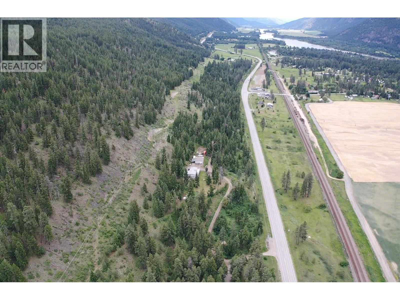 1120 Yellowhead Highway S