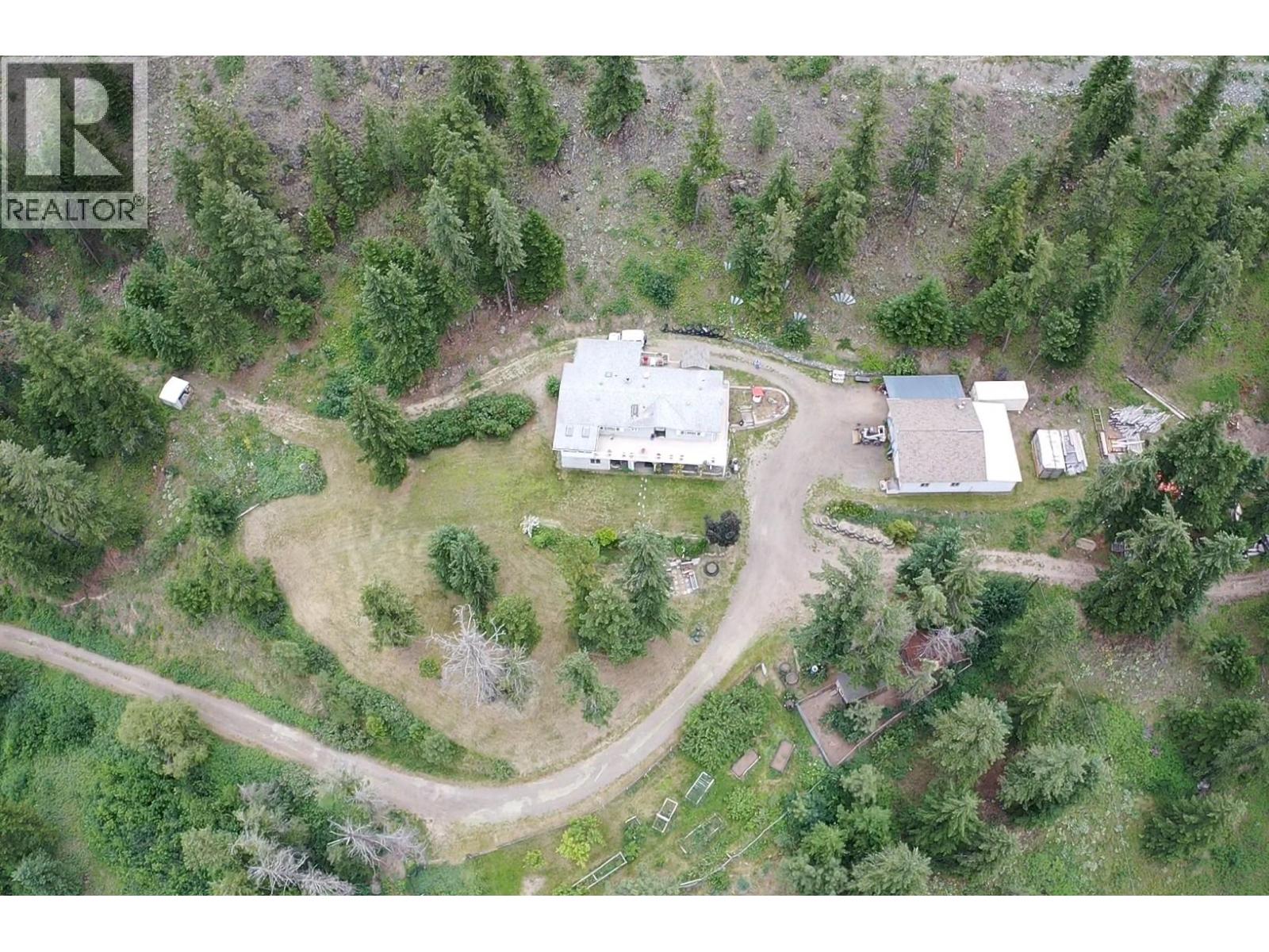 1120 Yellowhead Highway S