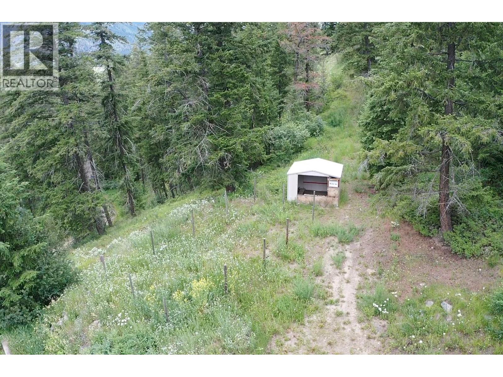 1120 Yellowhead Highway S