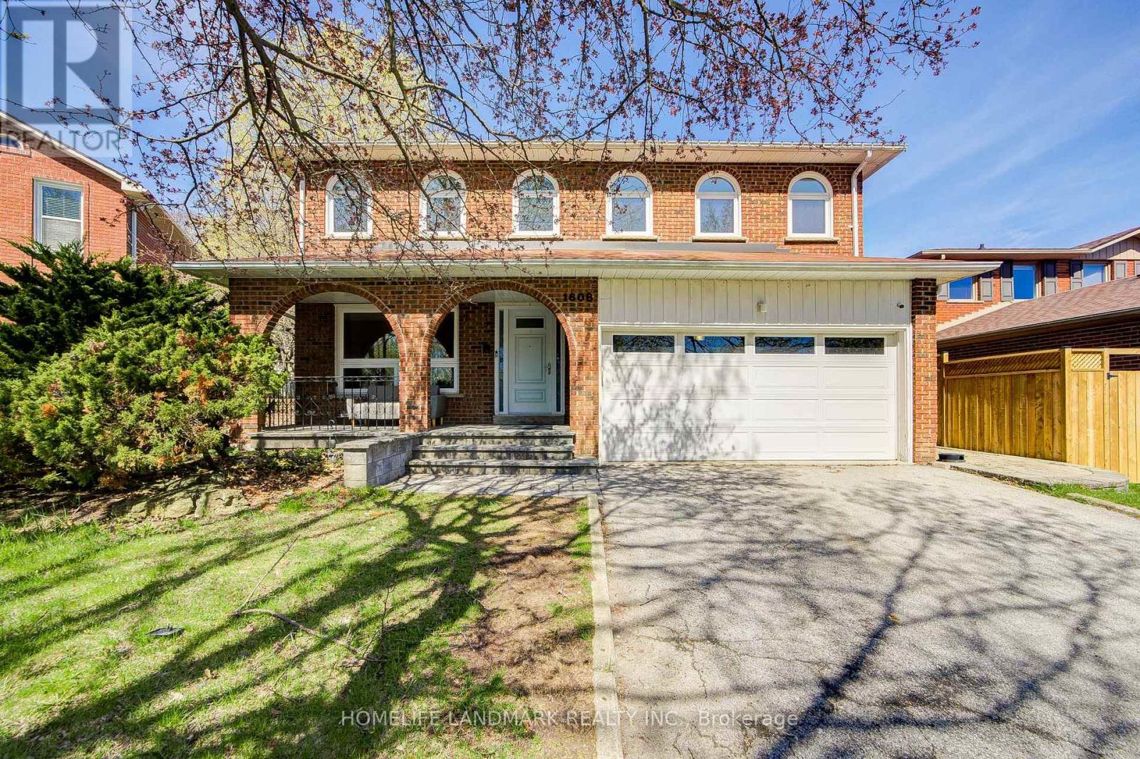 1608 SHERWOOD FORREST CIRCLE, Mississauga, Ontario