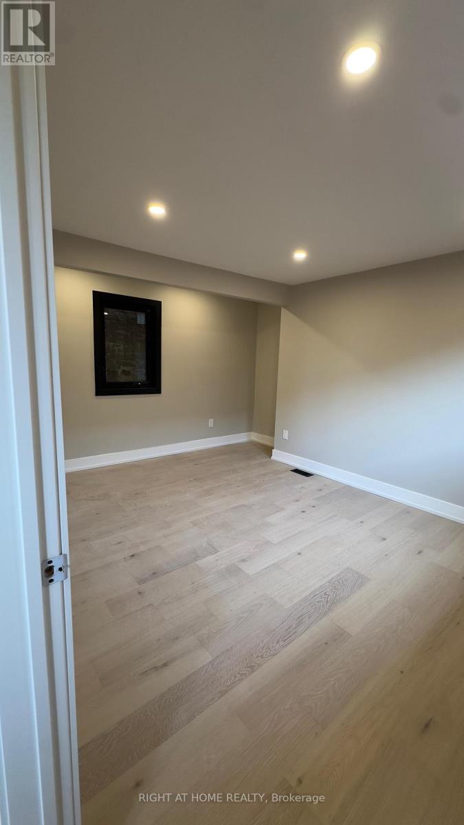 202 - 500 Salem Avenue N, Toronto (Dovercourt-Wallace Emerson-Junction), Ontario  M6H 3E1 - Photo 2 - W13418038