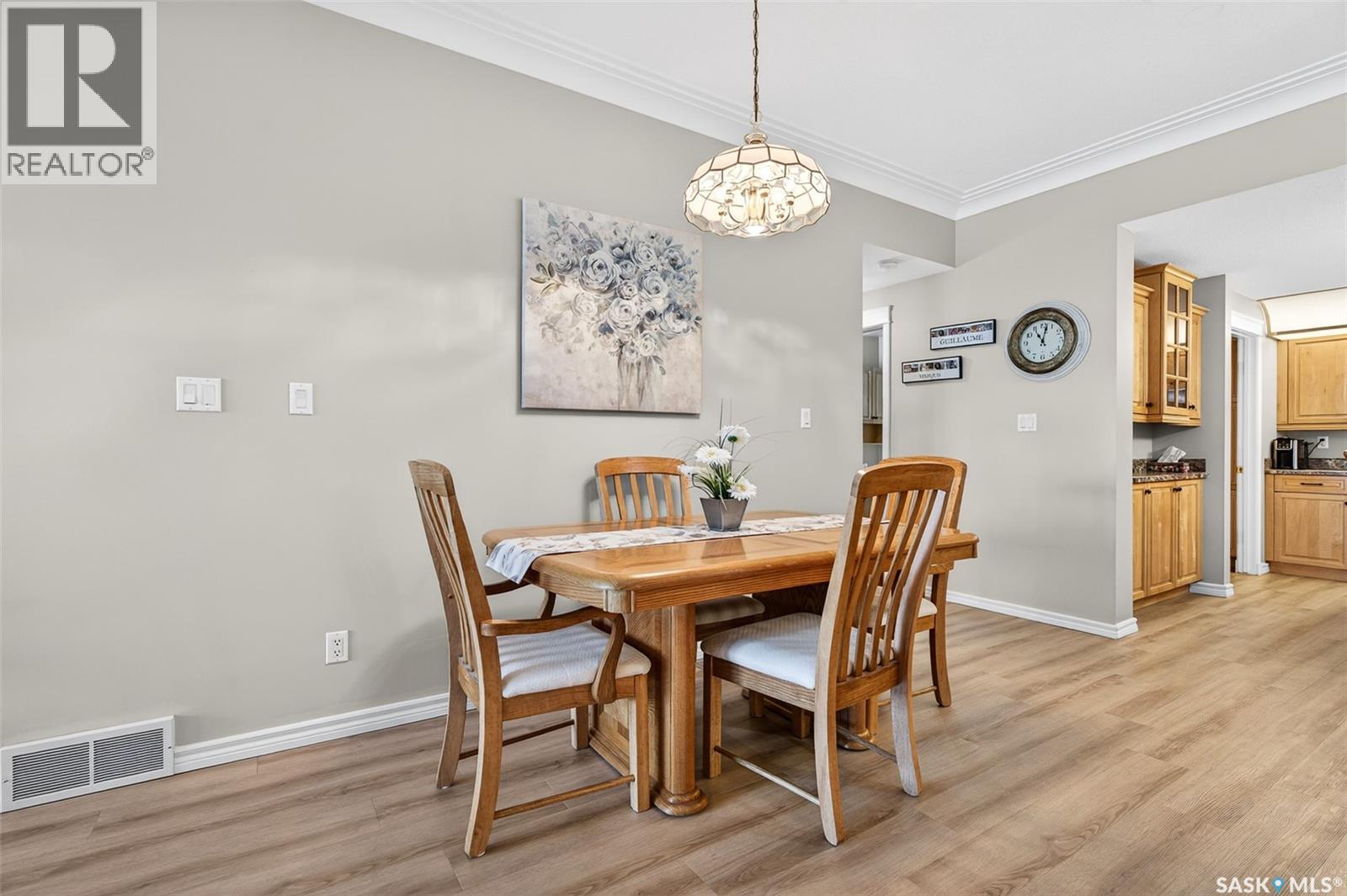 302 240 Athabasca Street E, Moose Jaw, Saskatchewan  S6H 0L5 - Photo 29 - SK038662