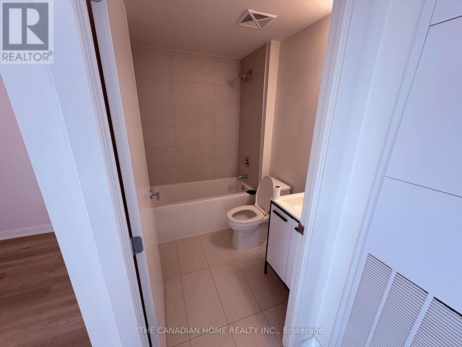 203 - 385 Winston Road, Grimsby, Ontario  L3M 4E8 - Photo 17 - X13228840