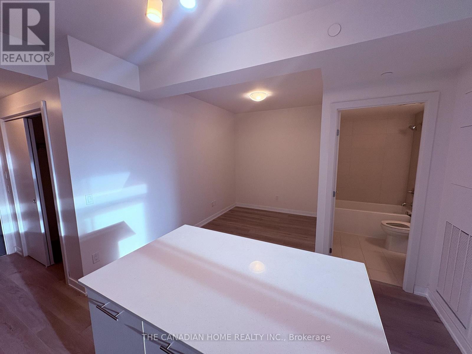 203 - 385 Winston Road, Grimsby, Ontario  L3M 4E8 - Photo 9 - X13228840