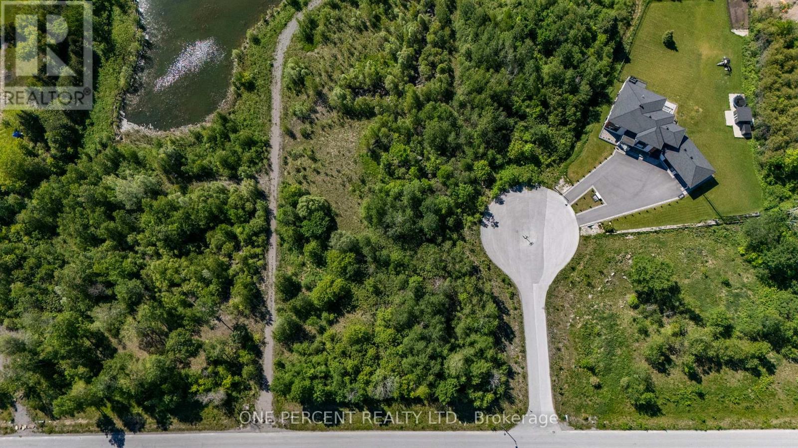 106 Renoir Court, Ottawa, Ontario  K2R 0A3 - Photo 2 - X13235630