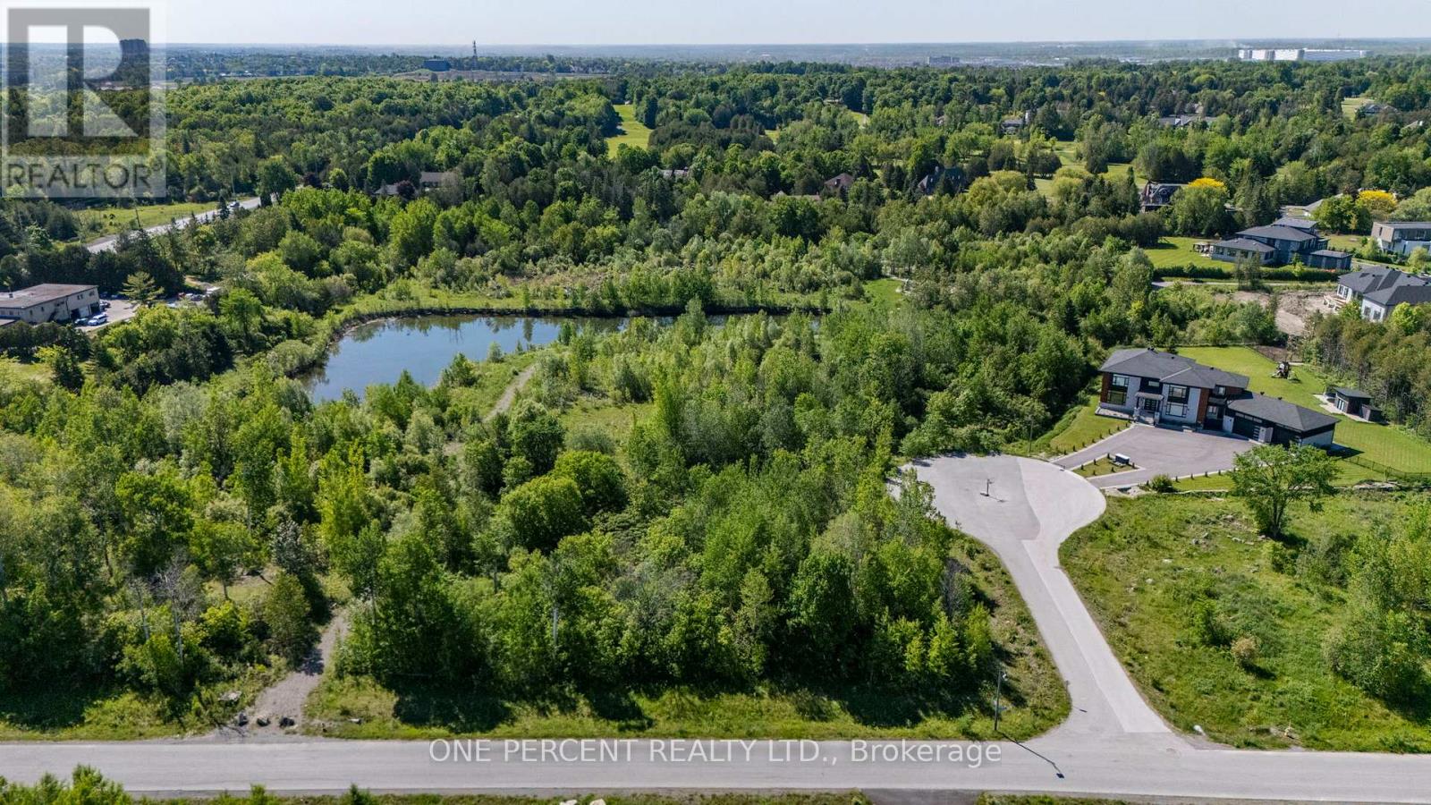 106 RENOIR COURT, Ottawa, Ontario
