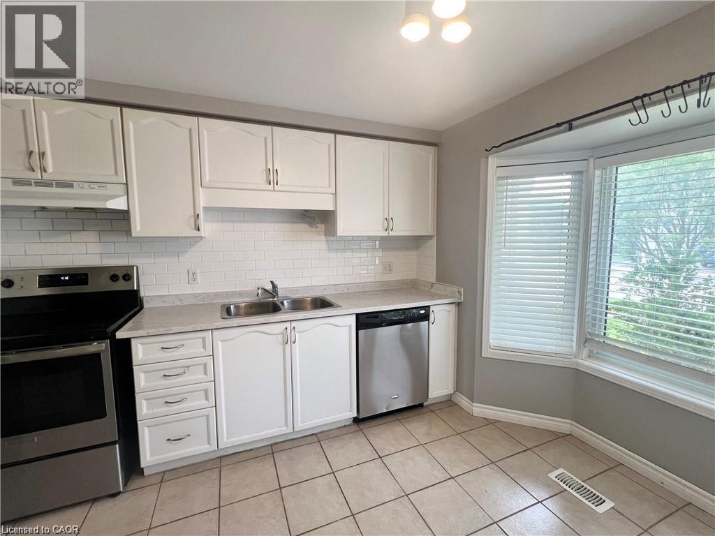 209 Auburn Drive Unit# A, Waterloo, Ontario  N2K 3T1 - Photo 4 - 40838047