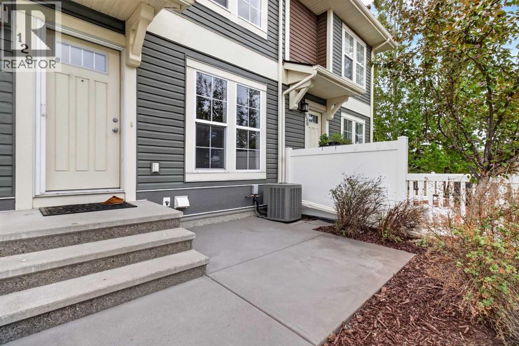 128 Auburn Bay Common SE, Calgary, Alberta  T3M 0M5 - Photo 2 - A2316334