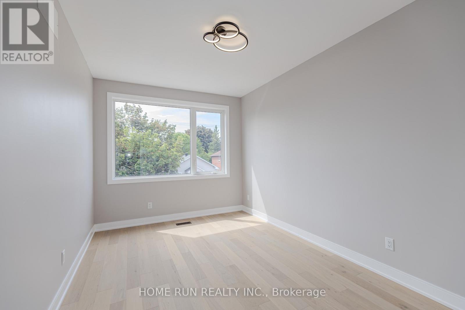 295 Dovercourt Avenue, Ottawa, Ontario K1Z 7H4 - Photo 13 - X13418090
