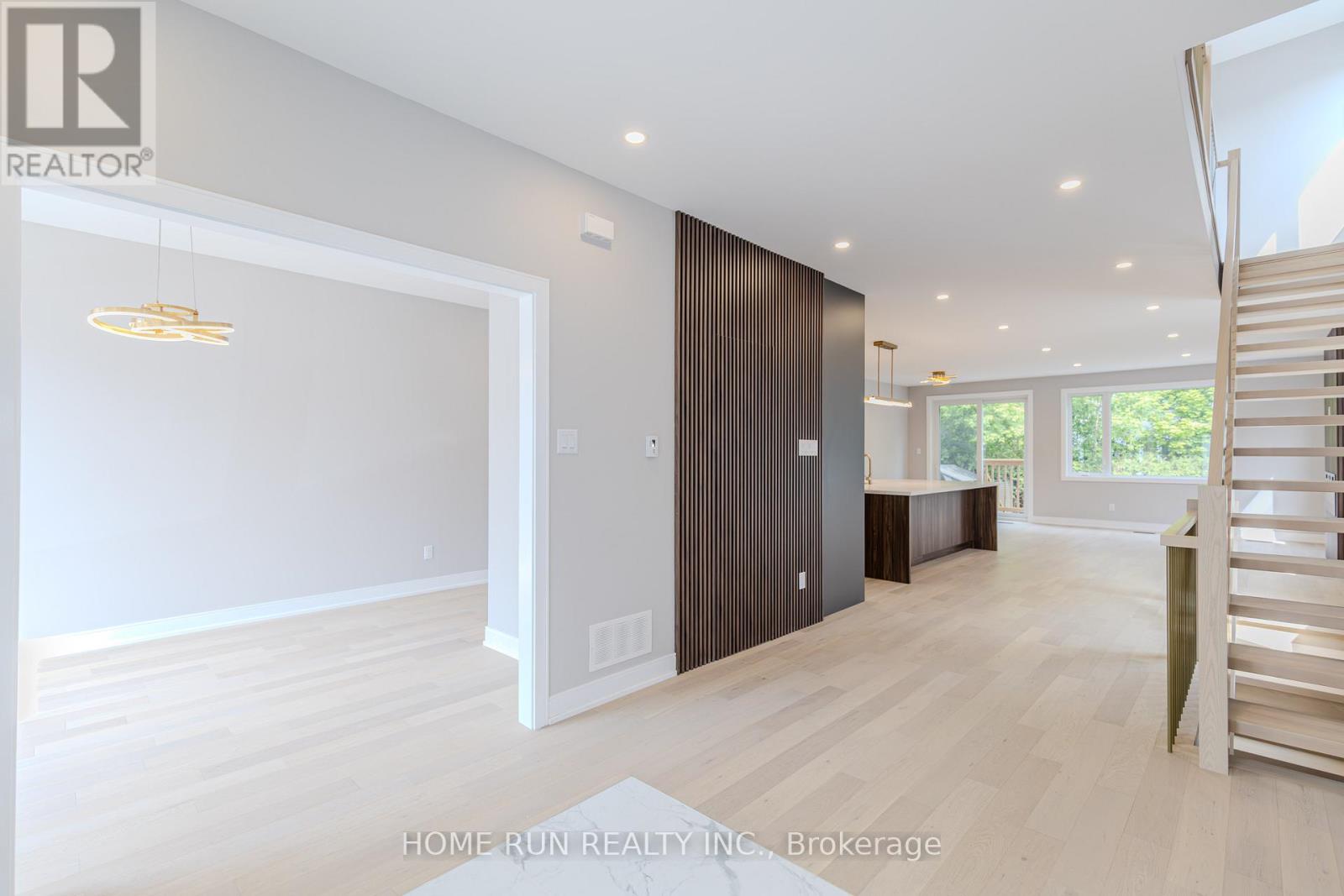 295 Dovercourt Avenue, Ottawa, Ontario K1Z 7H4 - Photo 5 - X13418090