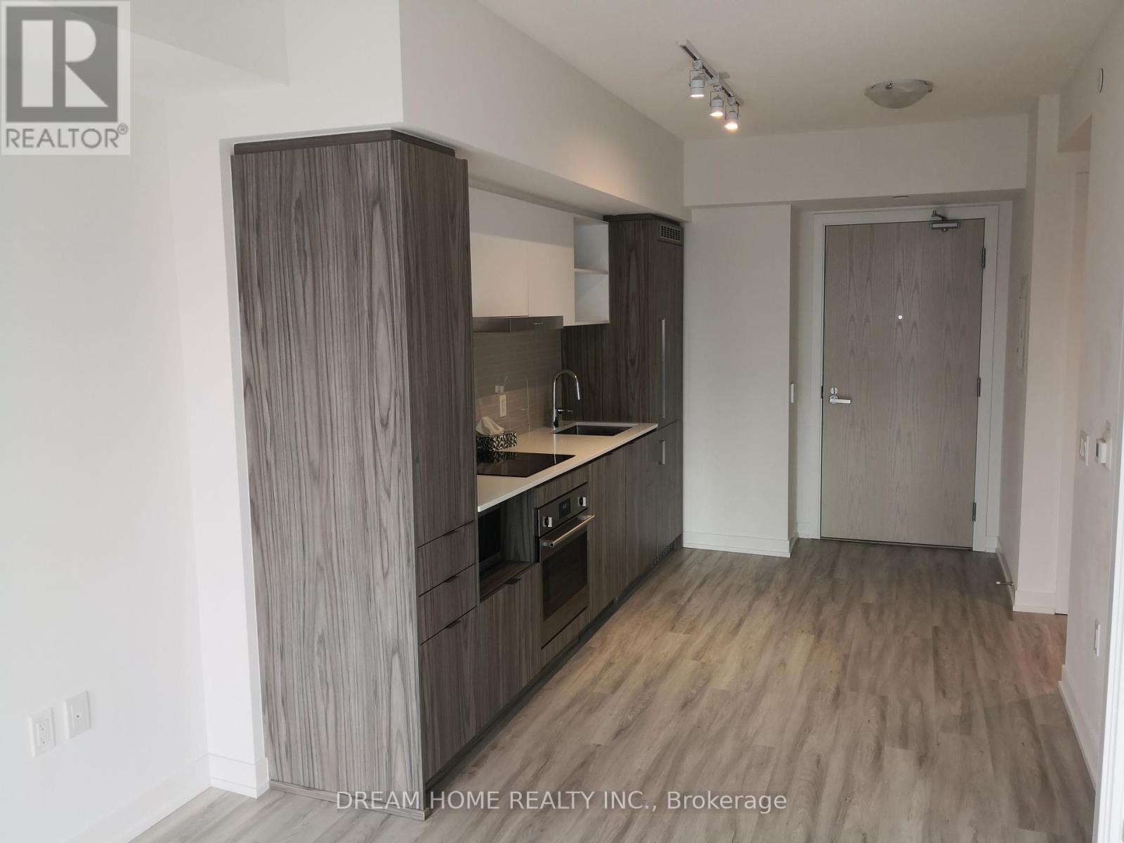 3715 - 55 Cooper Street, Toronto (Waterfront Communities), Ontario  M5E 0G1 - Photo 3 - C13418046