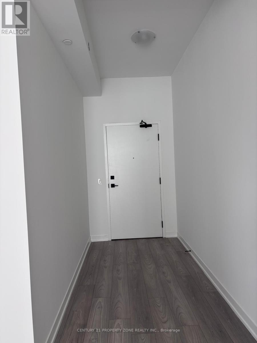 474 Caldari Road, Vaughan, Ontario  L4K 0R5 - Photo 4 - N13418078