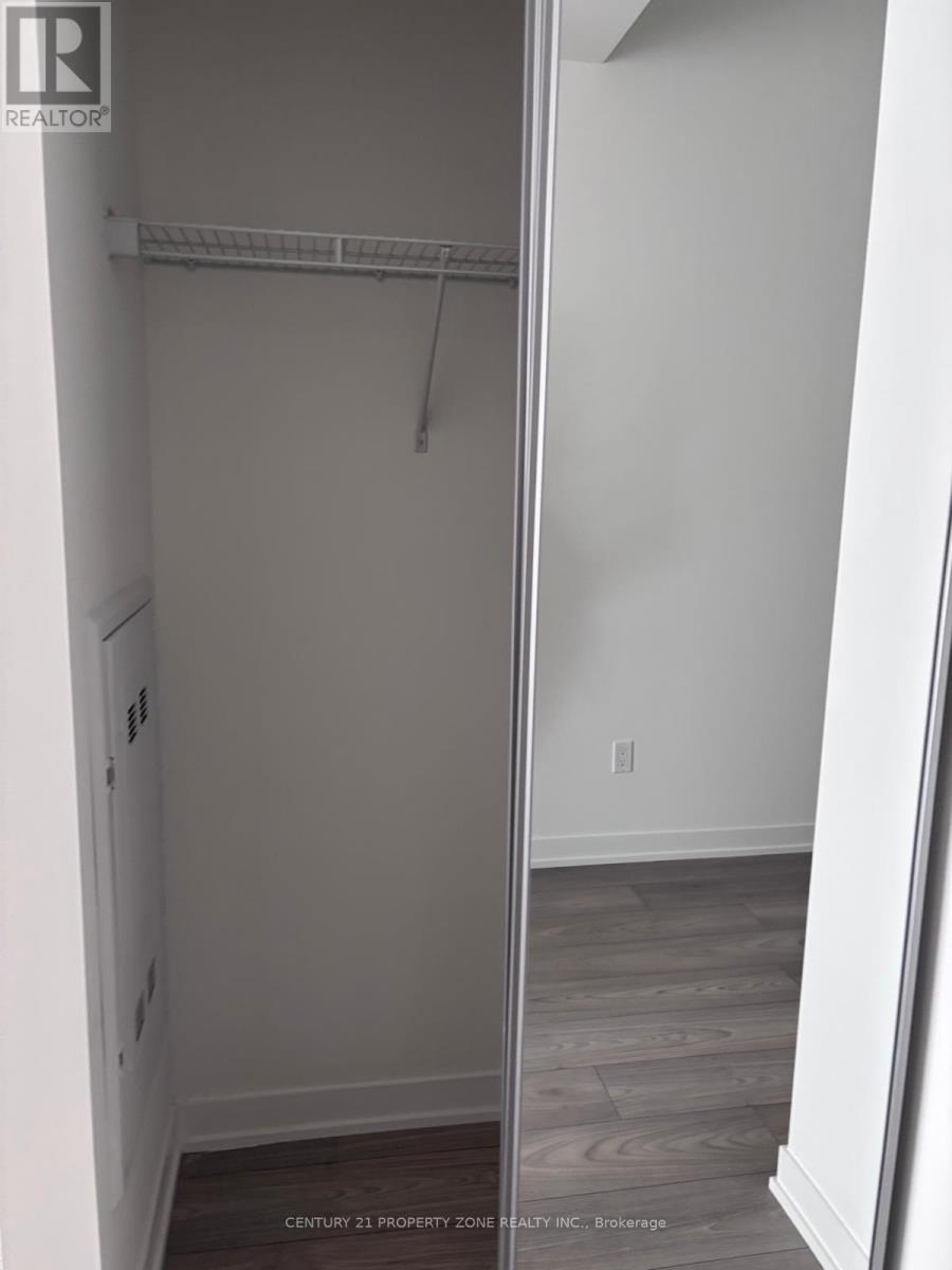 474 Caldari Road, Vaughan, Ontario  L4K 0R5 - Photo 7 - N13418078