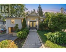 61 LAWNWOOD COURT, Richmond Hill, Ontario