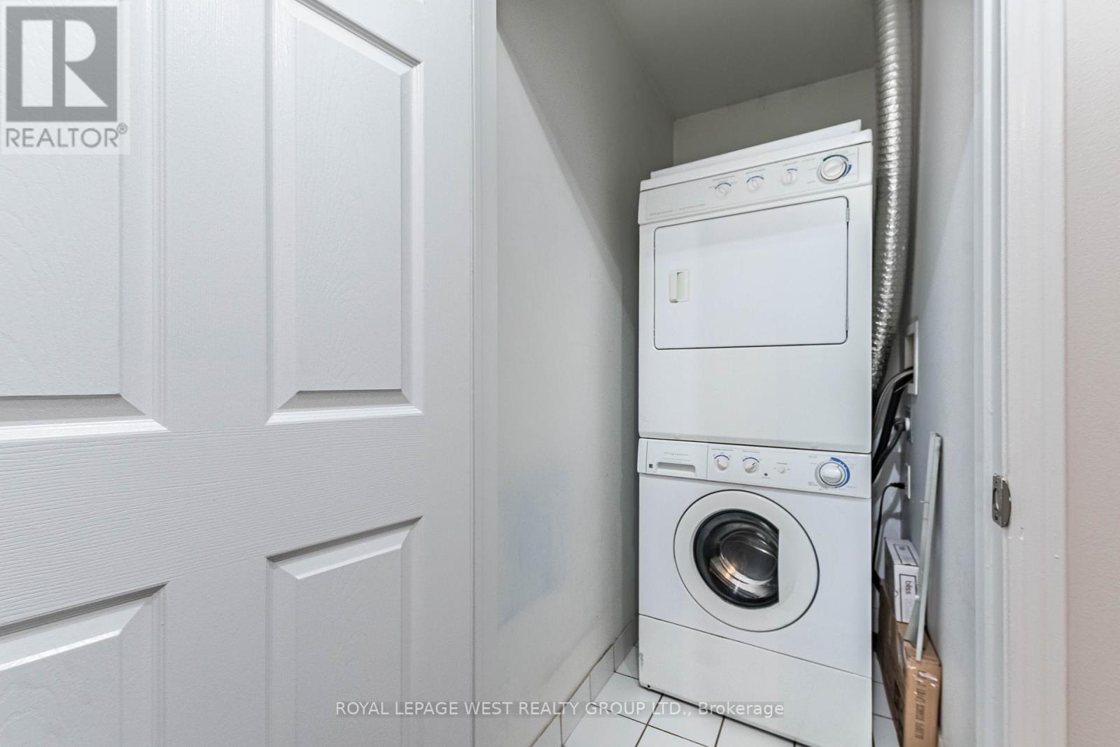 5035 Oscar Peterson Boulevard, Mississauga, Ontario  L5M 0P4 - Photo 8 - W13418074