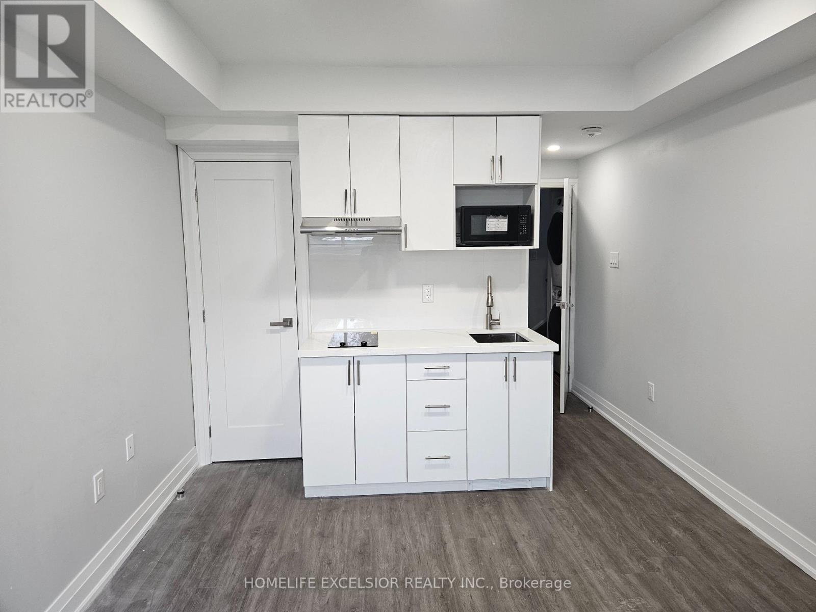 One Bedroom - 57 Phillip Avenue, Toronto, Ontario  M1N 3R1 - Photo 5 - E12769408