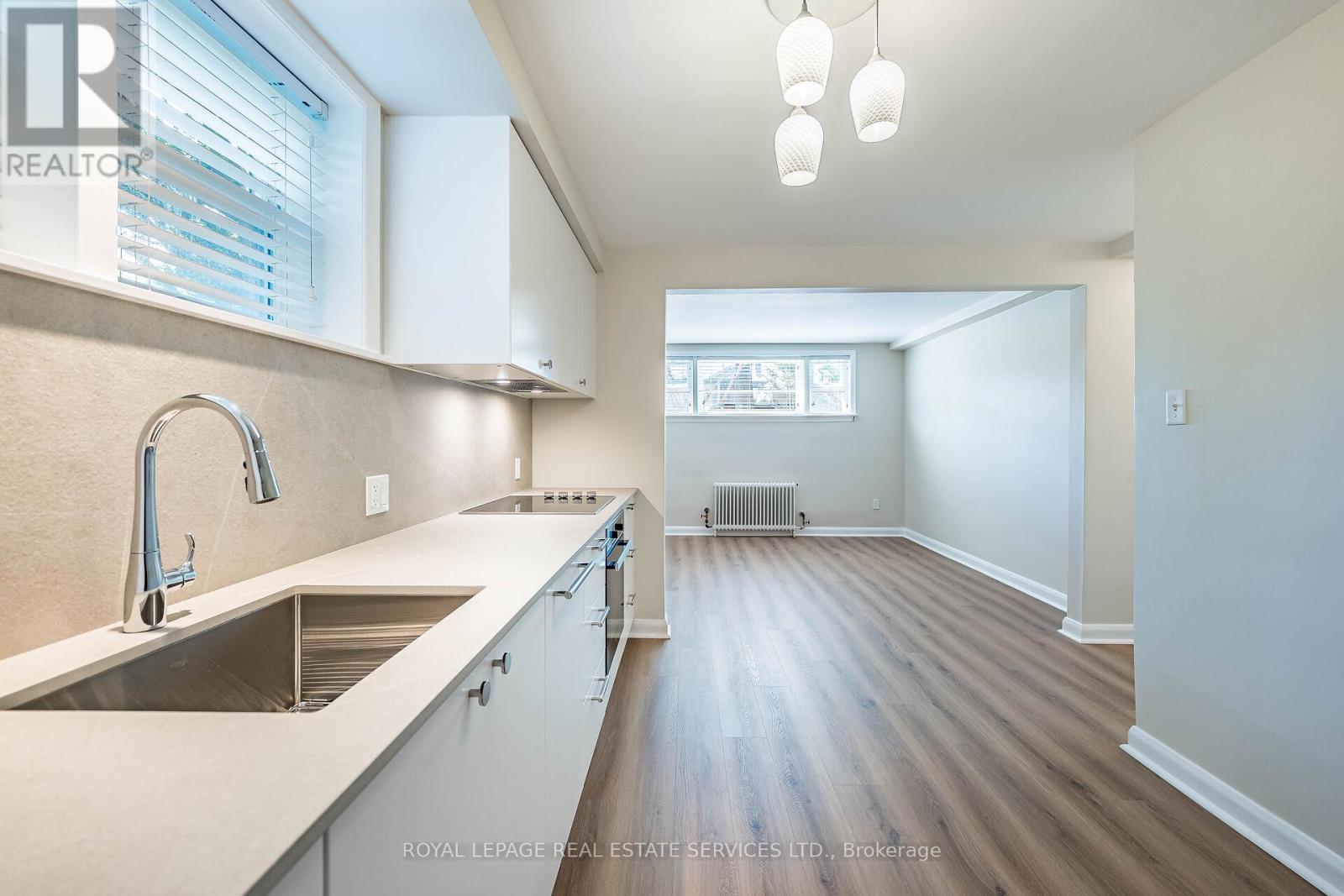# 1 - 40 Emerald Crescent, Toronto, Ontario  M8V 2B6 - Photo 13 - W13417334