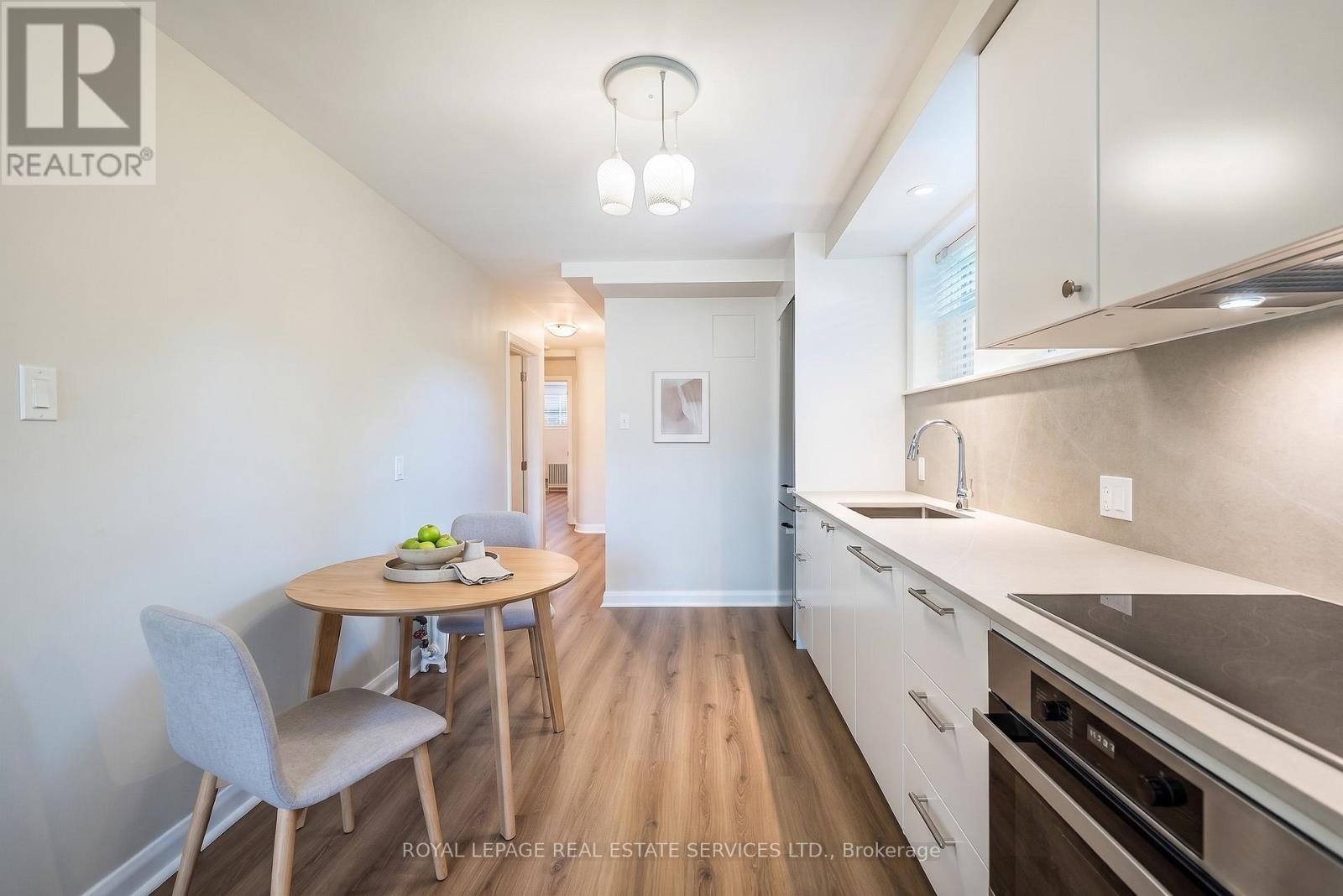 # 1 - 40 Emerald Crescent, Toronto, Ontario  M8V 2B6 - Photo 8 - W13417334