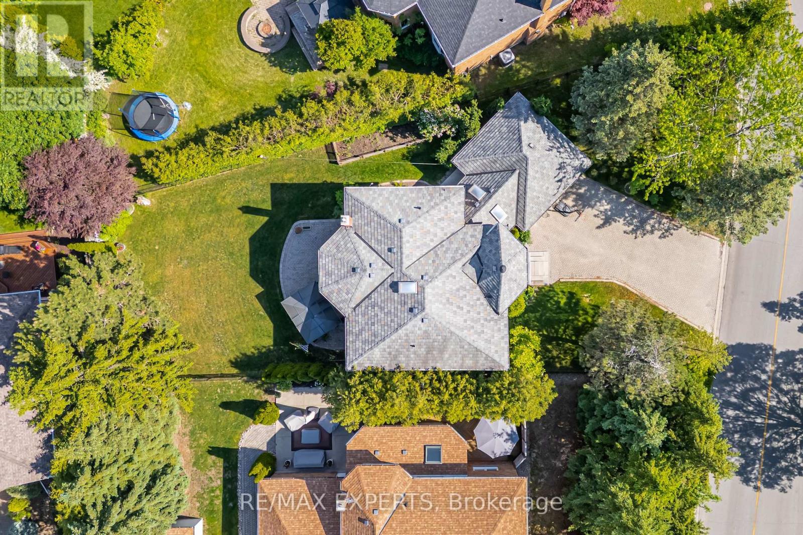 23 Bloomfield Trail, Richmond Hill, Ontario  L4E 2J7 - Photo 40 - N13416690