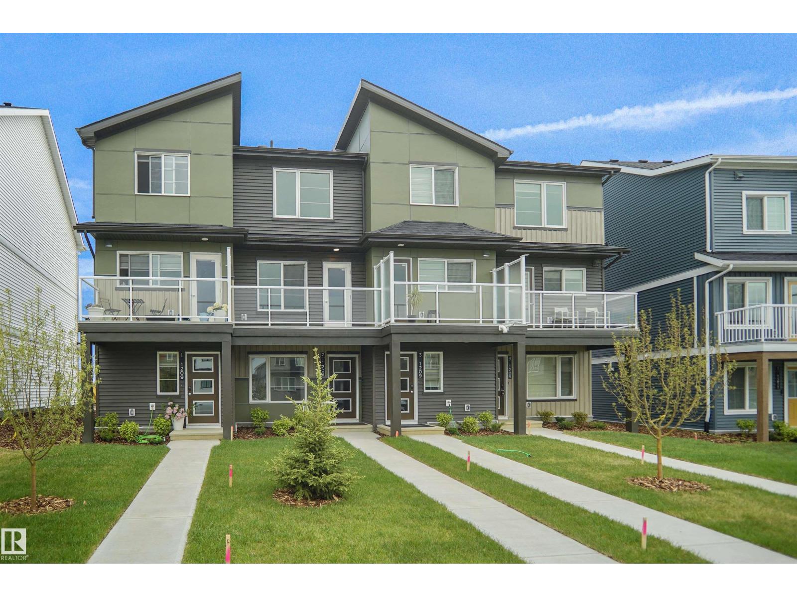 2 1209 Keswick Dr SW, Edmonton, Alberta  T6W 4J5 - Photo 3 - E4474973