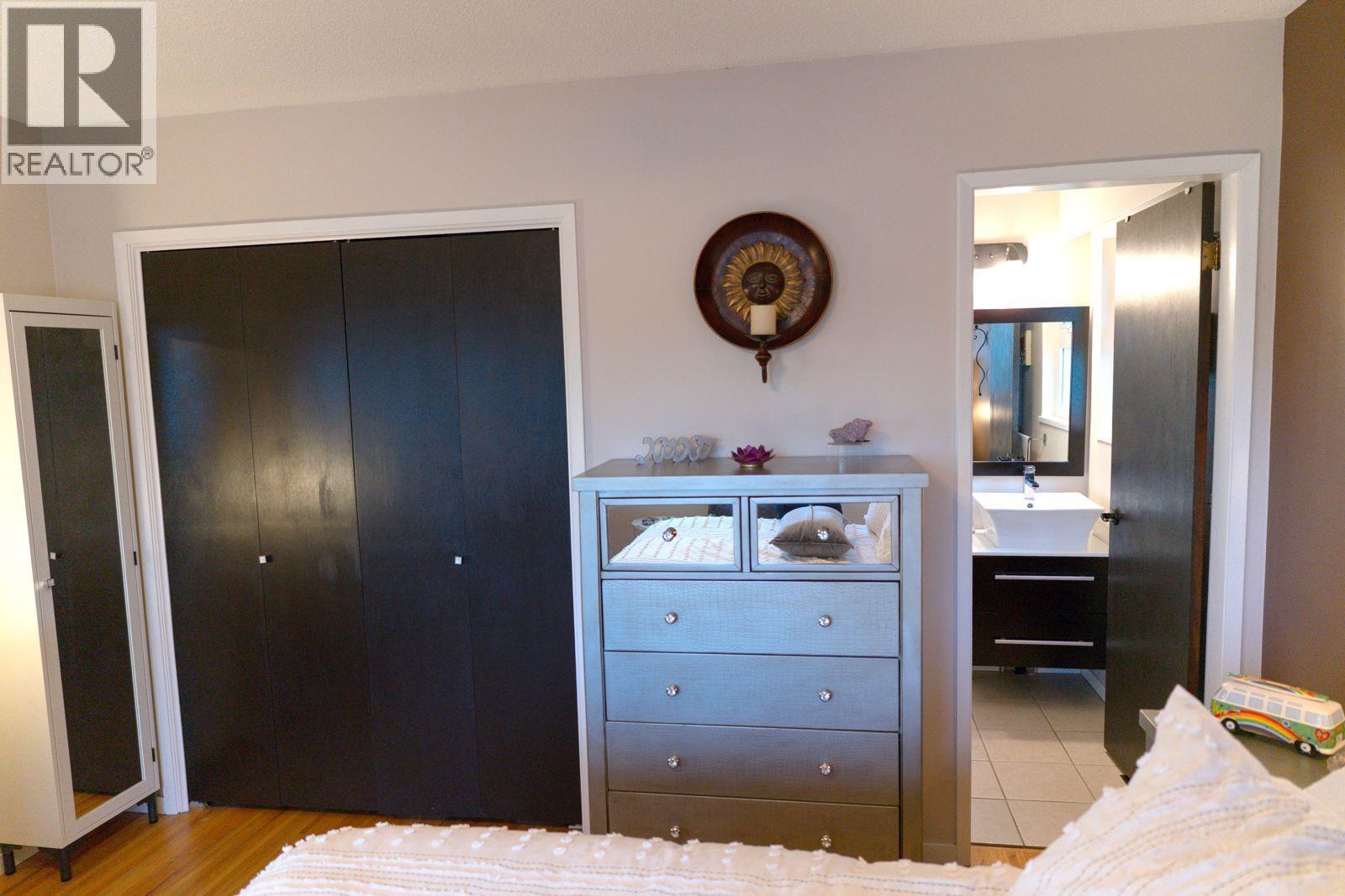 21776 Mountainview Crescent, Maple Ridge, British Columbia  V2X 3V1 - Photo 23 - R3133757