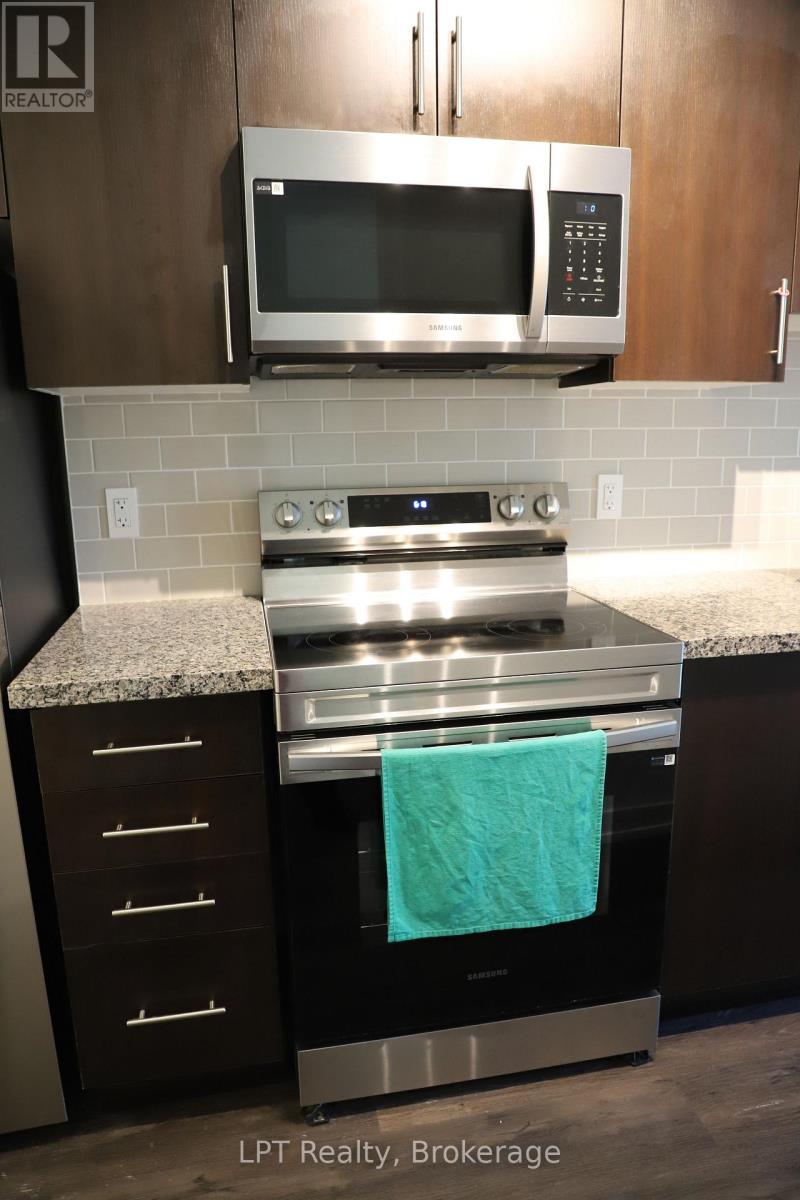 108 - 556 Marlee Avenue, Toronto (Yorkdale-Glen Park), Ontario  M6B 0B1 - Photo 6 - W13418118