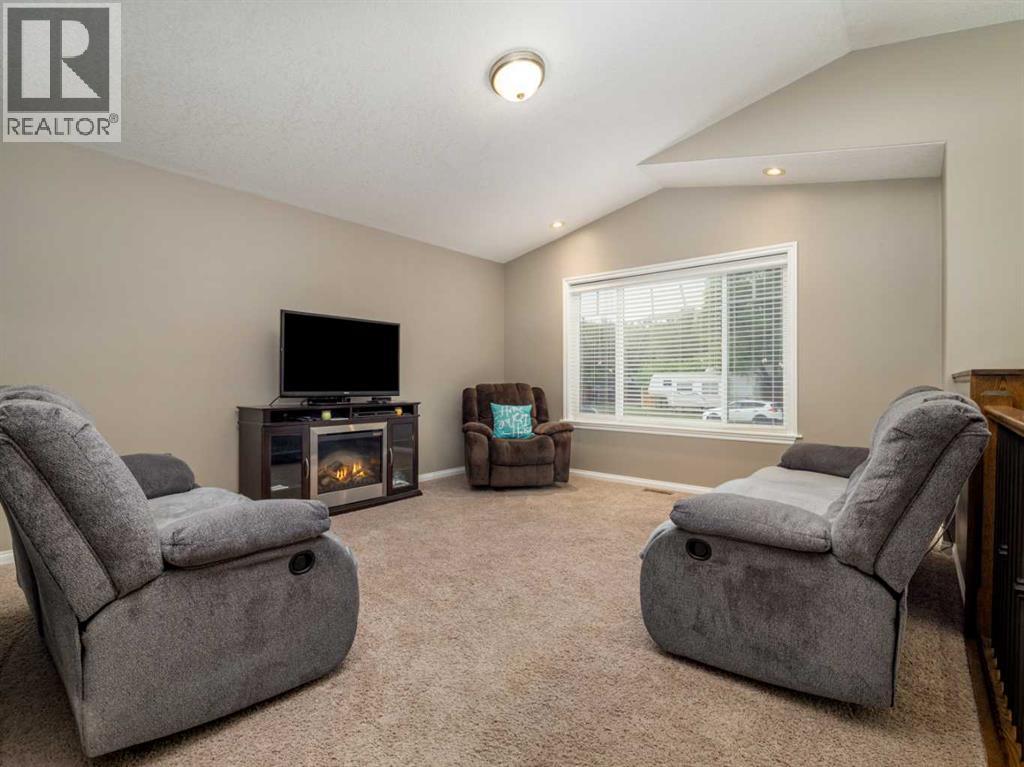 5207 58 Ave, Taber, Alberta  T1G 1K7 - Photo 5 - A2317248