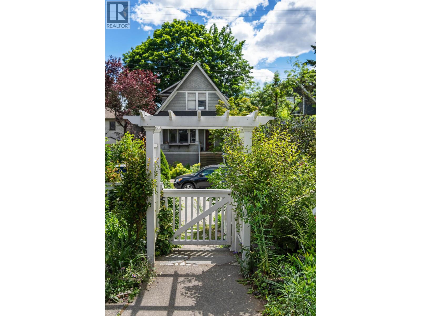 1531 E 11th Avenue, Vancouver, British Columbia  V5N 1Y8 - Photo 2 - R3133705