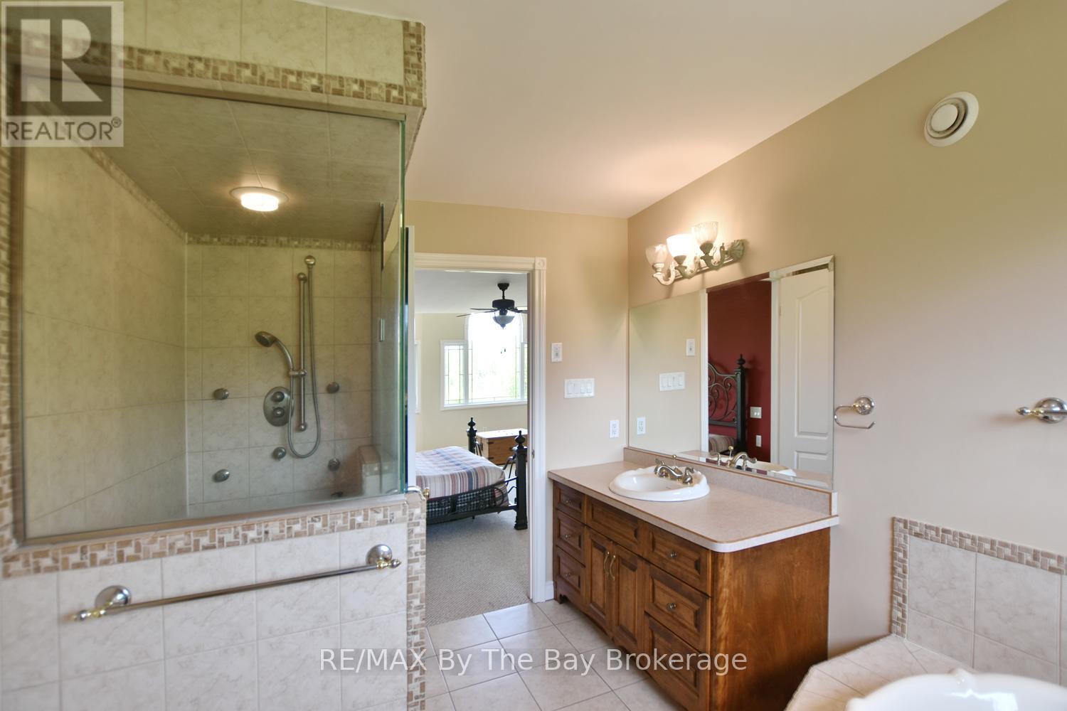 960 Lawson Road, Tiny, Ontario  L0L 1P1 - Photo 28 - S13418112