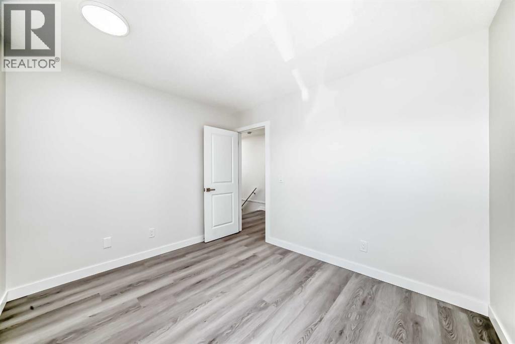 236 Pinemill Mews NE, Calgary, Alberta  T1Y 4R2 - Photo 17 - A2318672