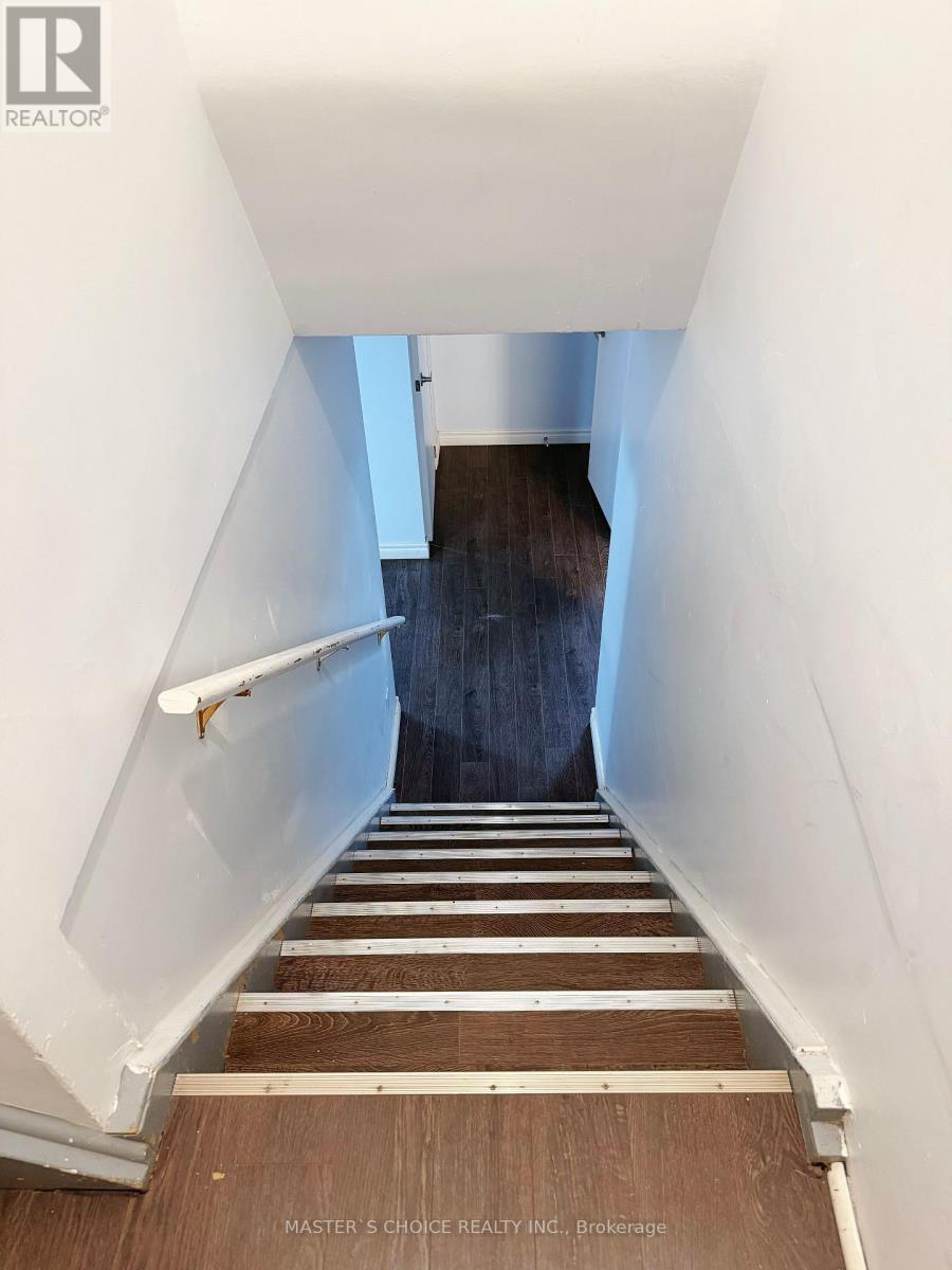 391 Taylor Mills Drive S, Richmond Hill, Ontario  L4C 2T2 - Photo 2 - N13231078