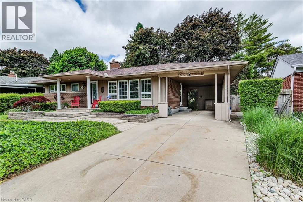192 Warren Road, Kitchener, Ontario  N2M 4T7 - Photo 2 - 40837608