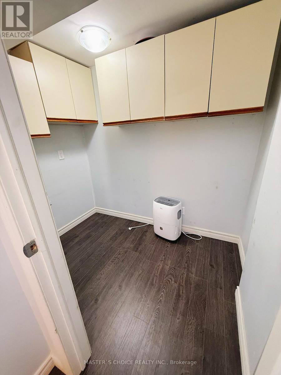 391 Taylor Mills Drive S, Richmond Hill, Ontario  L4C 2T2 - Photo 13 - N13231078
