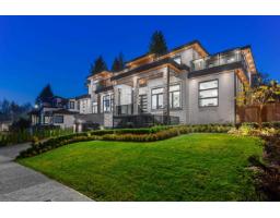 <div class="price">$2,989,000</div> 17568 102 Avenue, Surrey<br><div style="margin-bottom:8px;"><small>Angell</small></div><div class='bed_bath'>10 Bed | 10 Bath</div>
