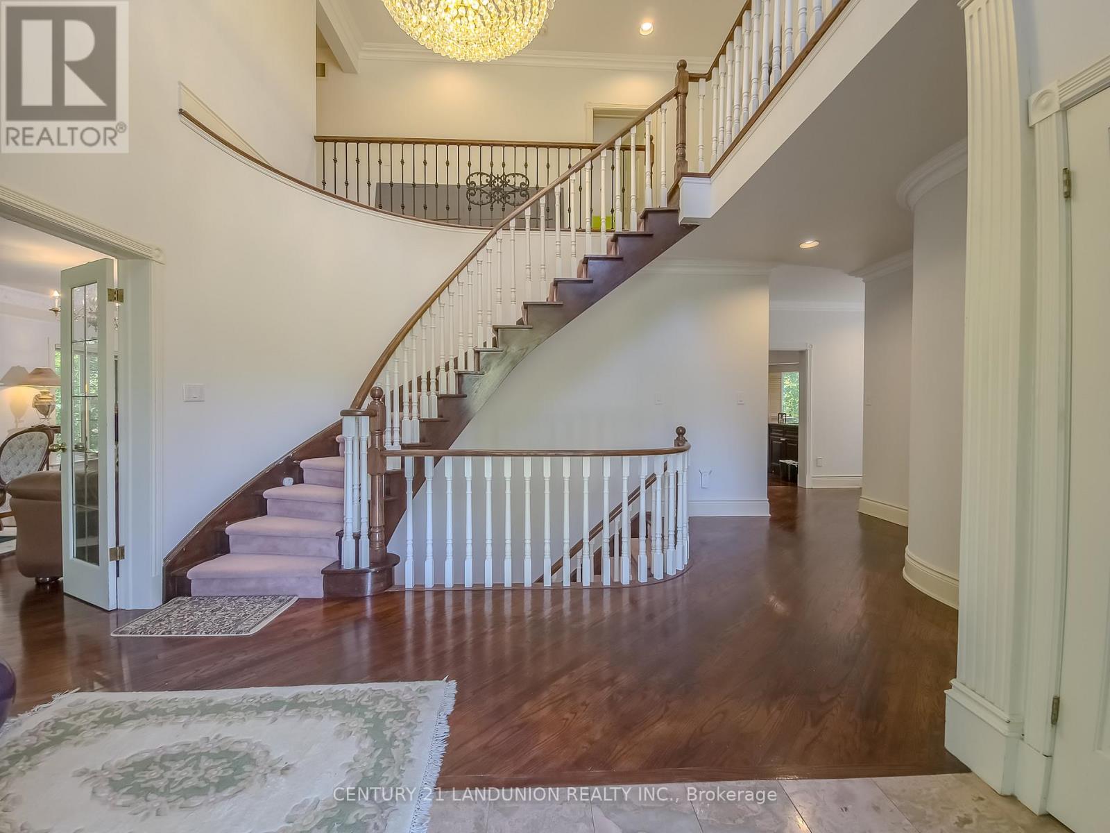 2 Heron Trail, Whitchurch-Stouffville, Ontario  L3Y 4W1 - Photo 7 - N13140038
