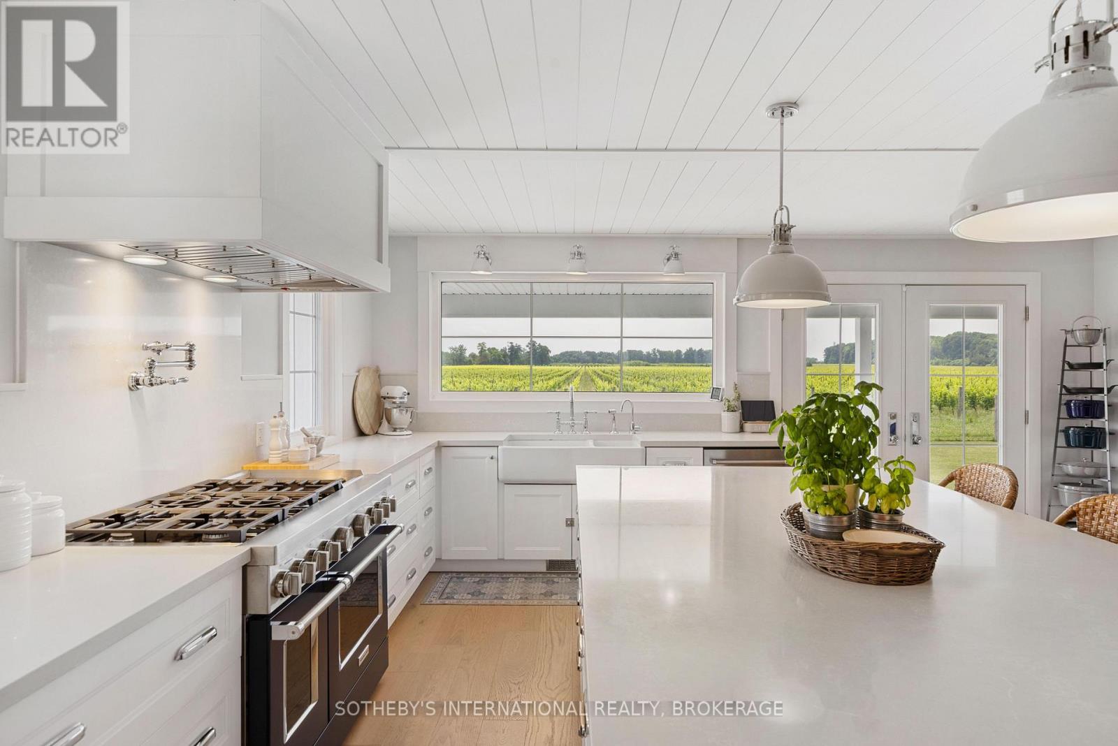 1219 Lakeshore Road, Niagara-On-The-Lake, Ontario  L0S 1J0 - Photo 13 - X13418172