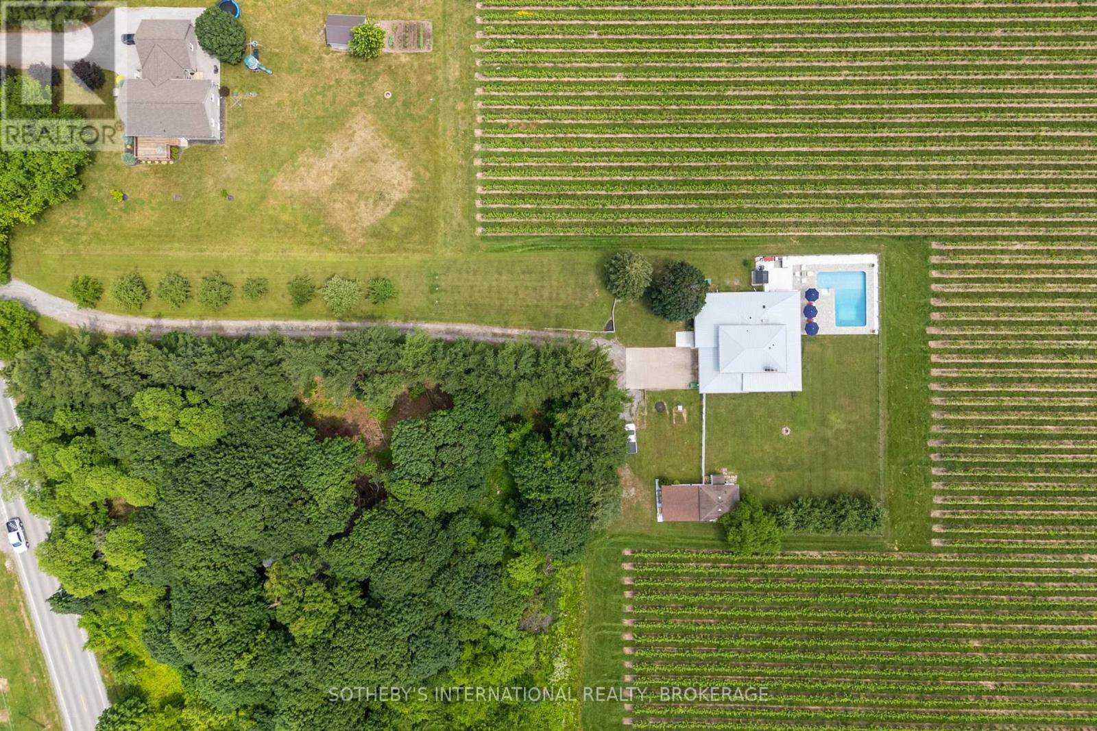 1219 Lakeshore Road, Niagara-On-The-Lake, Ontario  L0S 1J0 - Photo 44 - X13418172