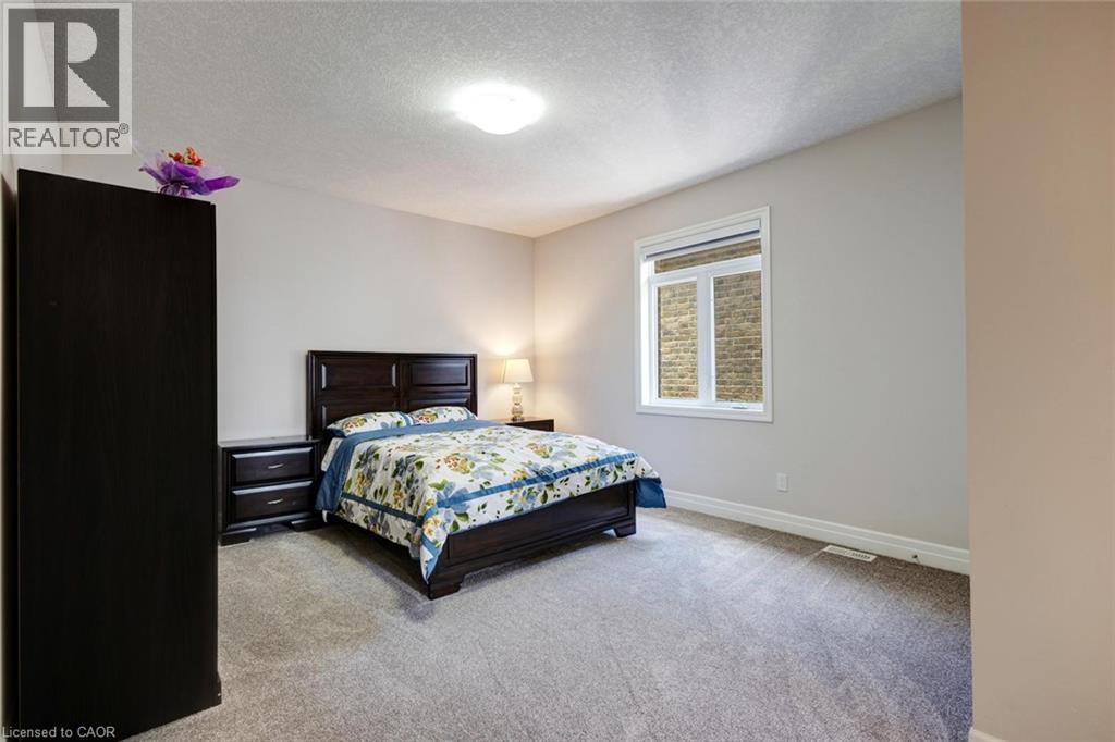 57 Hollybrook Trail, Kitchener, Ontario  N2R 0M5 - Photo 29 - 40837372