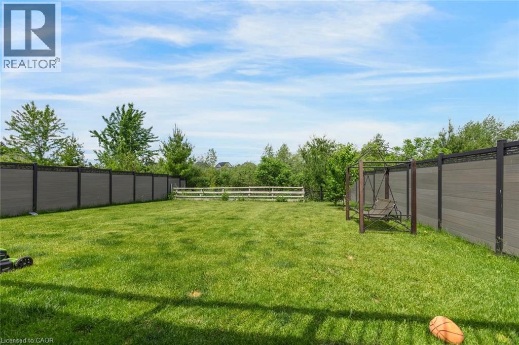 57 Hollybrook Trail, Kitchener, Ontario  N2R 0M5 - Photo 41 - 40837372