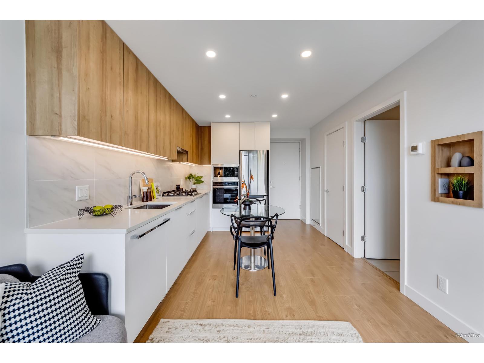 705 13387 Old Yale Road, Surrey, British Columbia  V3T 0V6 - Photo 10 - R3133366