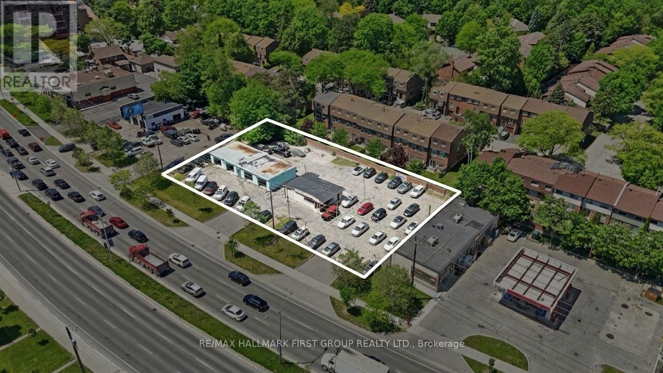 4656 KINGSTON ROAD, Toronto, Ontario