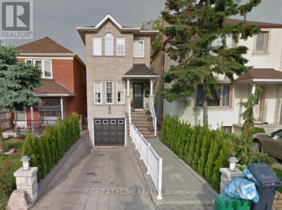 BSMT - 8 LACEY AVENUE, Toronto, Ontario