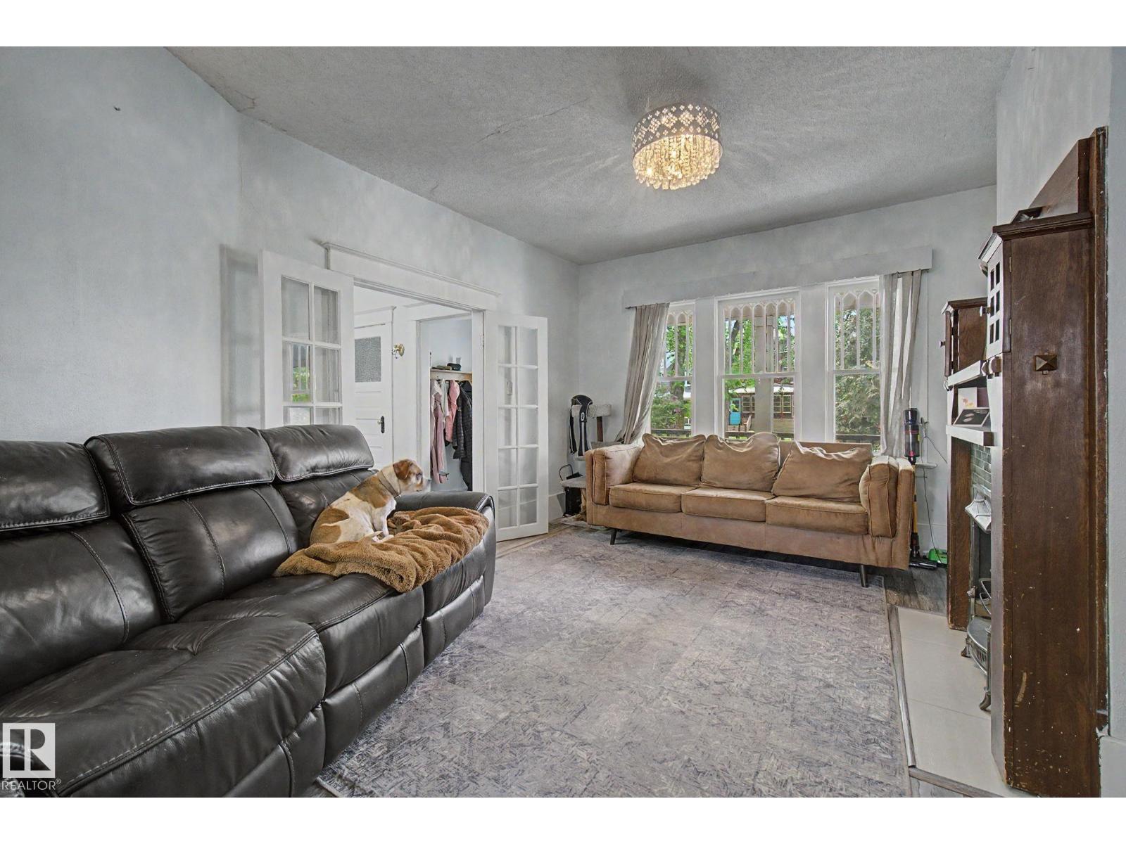 10647 125 St NW, Edmonton, Alberta  T5N 1T7 - Photo 12 - E4492563