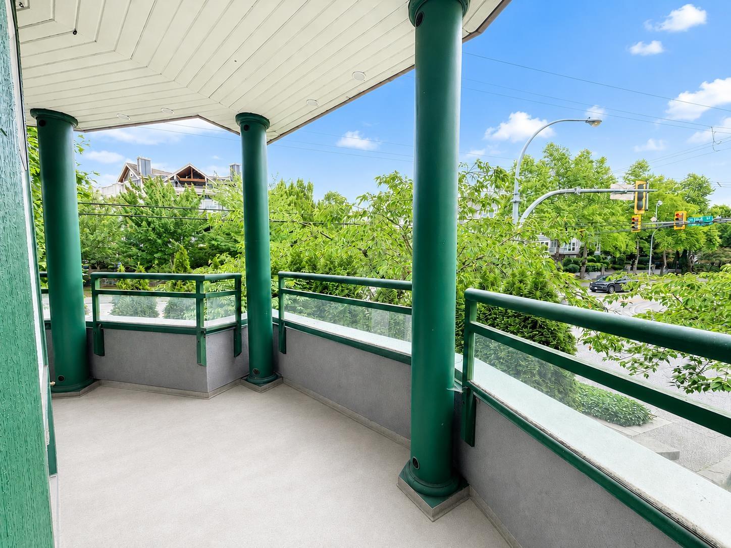 Listing image 13