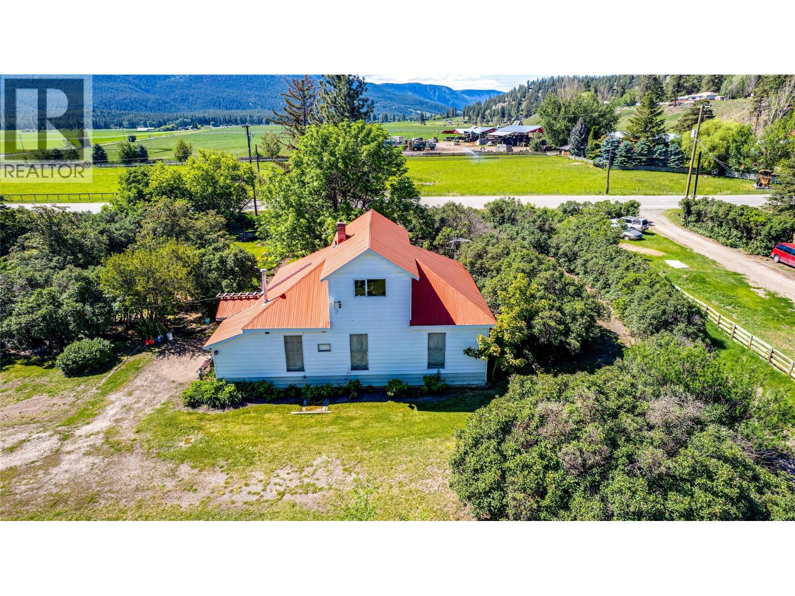 4951 97 Highway, Westwold, British Columbia  V0E 3B0 - Photo 34 - 10390217